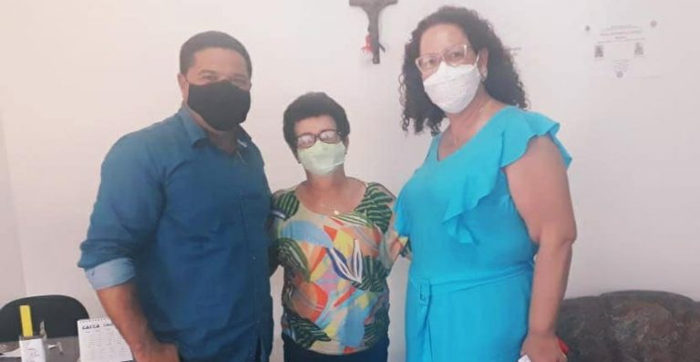 Em primeiro dia útil, prefeita de Lucélia inicia trabalhos na madrugada