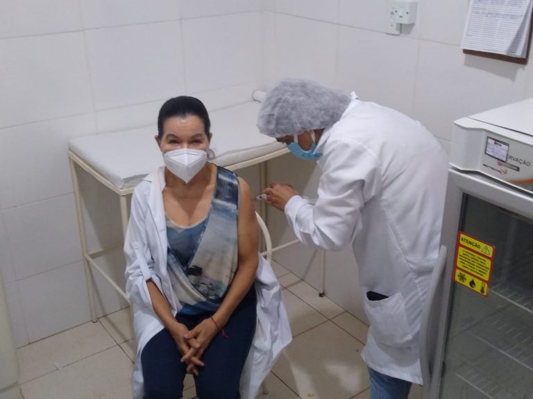 Parapuã inicia vacinação contra a covid-19