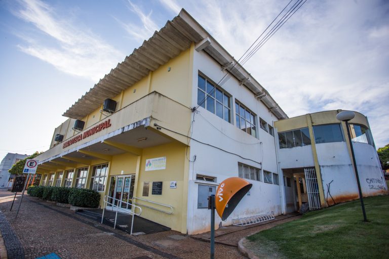 Biblioteca de Adamantina recebe melhorias e reabre ao público após 10 meses