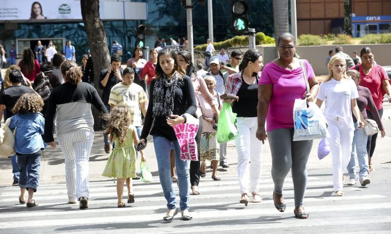 Combate ao desemprego deve ser prioridade para 41% da população