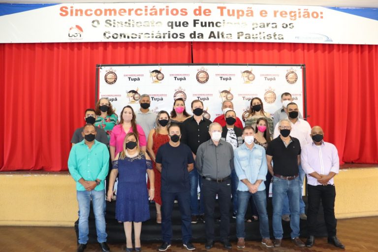Nova diretoria do Sincomerciários toma posse