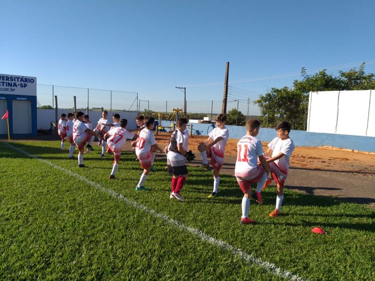 Instituição Capaz abre inscrições para treinos de futebol e futsal