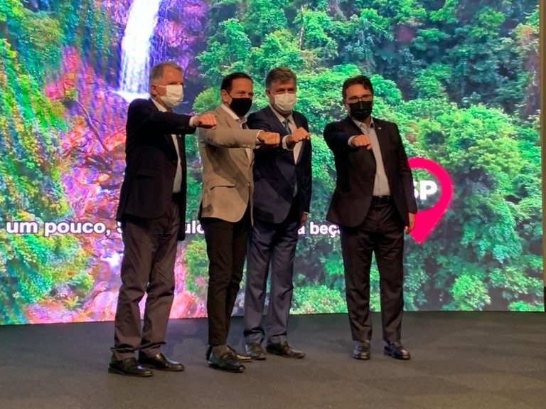 De recuperação de vicinal até financiamento de R$ 10 milhões: Cardim anuncia avanços para Adamantina