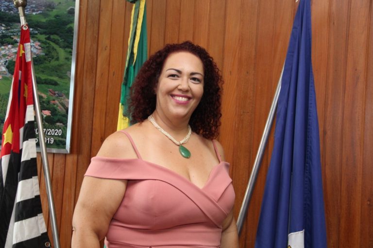 “Lucélia sofre com pandemia, mas tem motivos para comemorar quando pensa no povo que tem”, destaca prefeita Tati