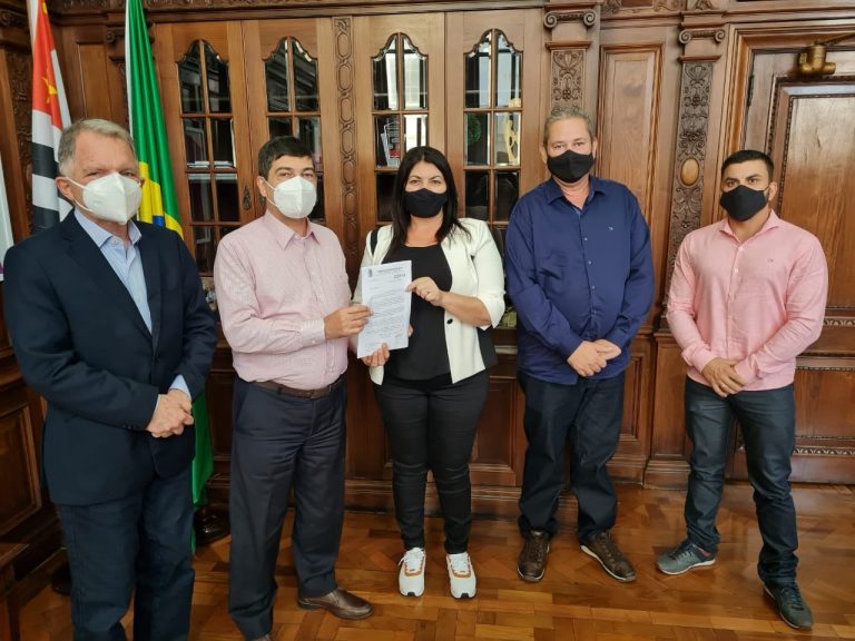 Osvaldo Cruz busca equipamentos esportivos junto ao Estado