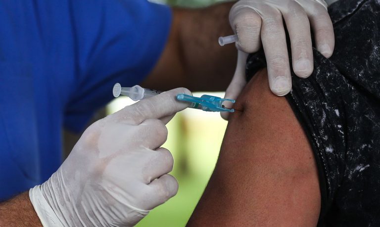 Estado ultrapassa marca de 60 milhões de vacinas contra covid-19 aplicadas