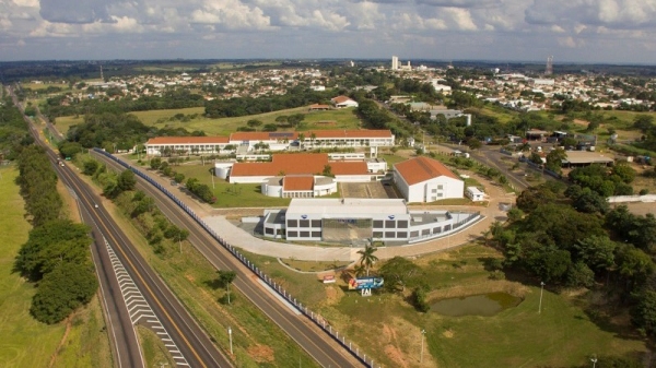 UniFAI segue sem comando após impasse sobre futuro reitor