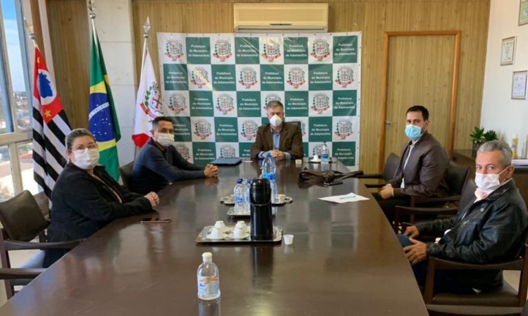 Flórida, Inúbia e Osvaldo Cruz participam de reunião sobre regionalização da saúde em Adamantina