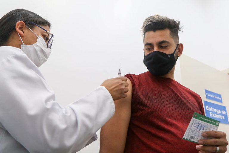 Covid-19: Estado bate novo recorde com 640,5 mil doses aplicadas em um dia