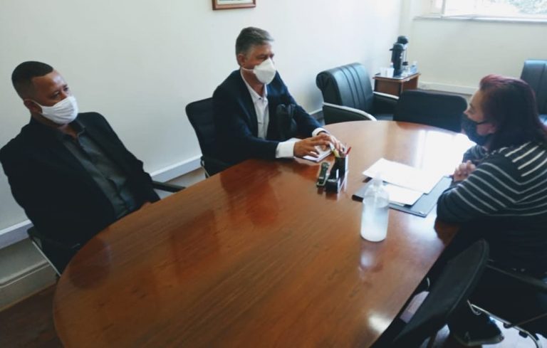 Em novo encontro, Cardim busca ampliação de quatro creches