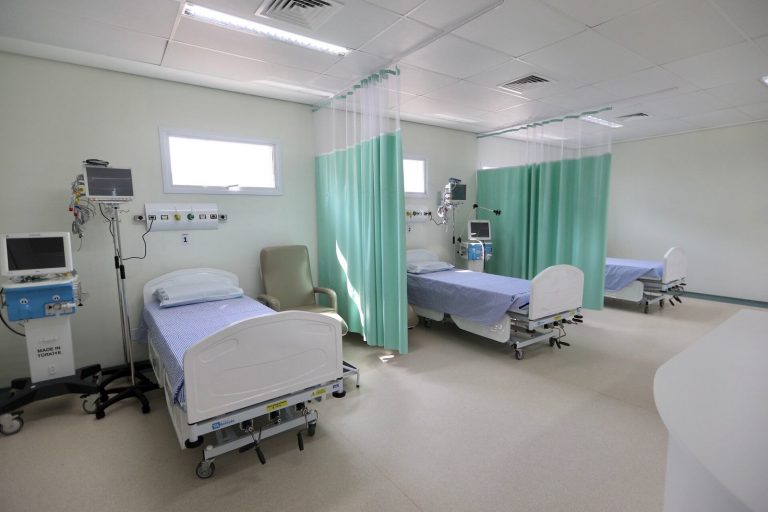 Estado tem o menor número de internações por covid-19 desde o início da pandemia