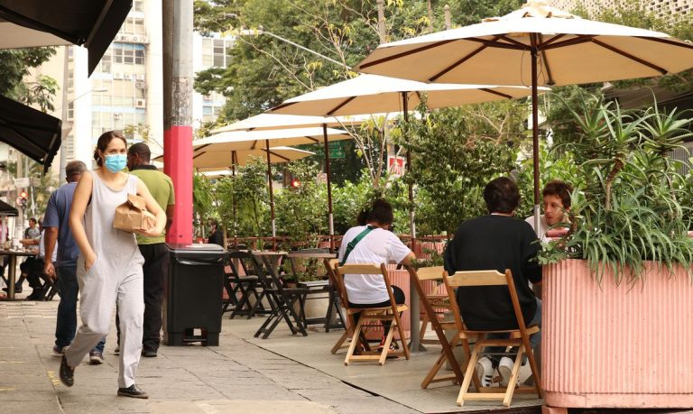 Estado reduz ICMS para bares e restaurantes