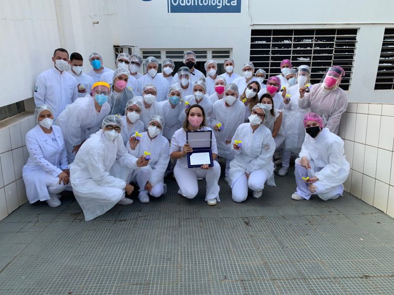 Coluna social