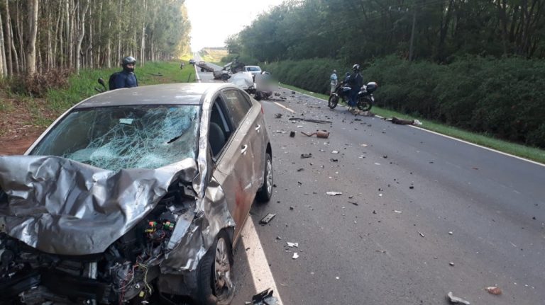 Acidente na vicinal que liga Adamantina a Mariápolis deixa três mortes