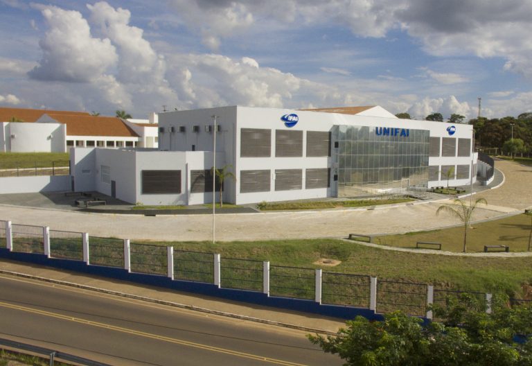 UniFAI abre vagas para contratação temporária de professores de Direito, Engenharia Civil e Medicina