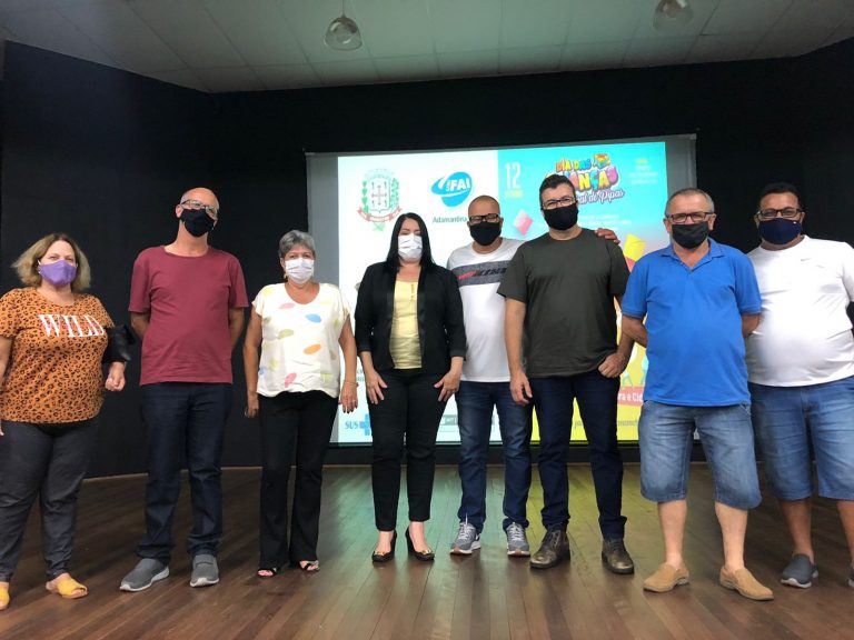 Adamantina apresenta projeto Meu Bairro em Ação para representantes das comunidades