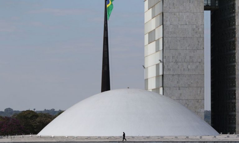 Senado aprova pagamento integral de santas casas