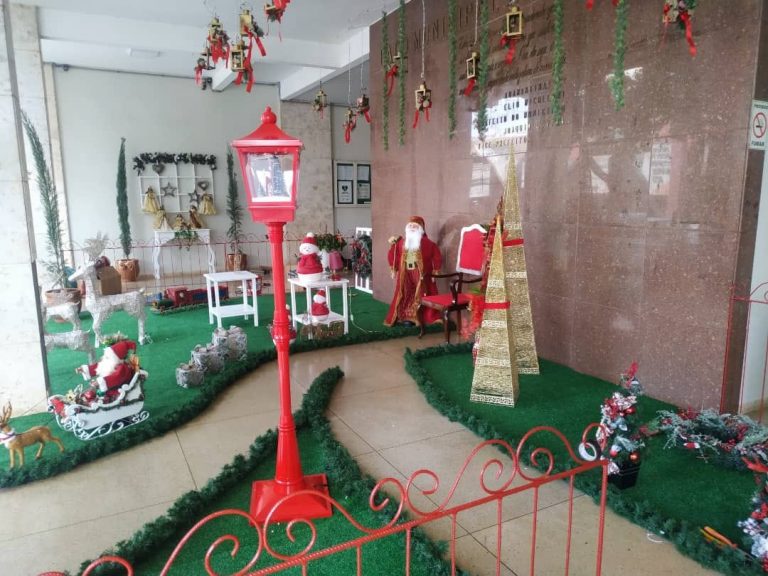 Prefeitura inicia preparativos para Natal Mágico 2021