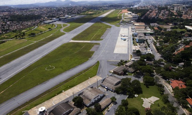Trabalhadores do setor aéreo cancelam greve programada para hoje