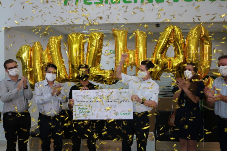 Campanha “Poupança Premiada” do Sicredi chega à reta final com sorteio de R$ 1 milhão