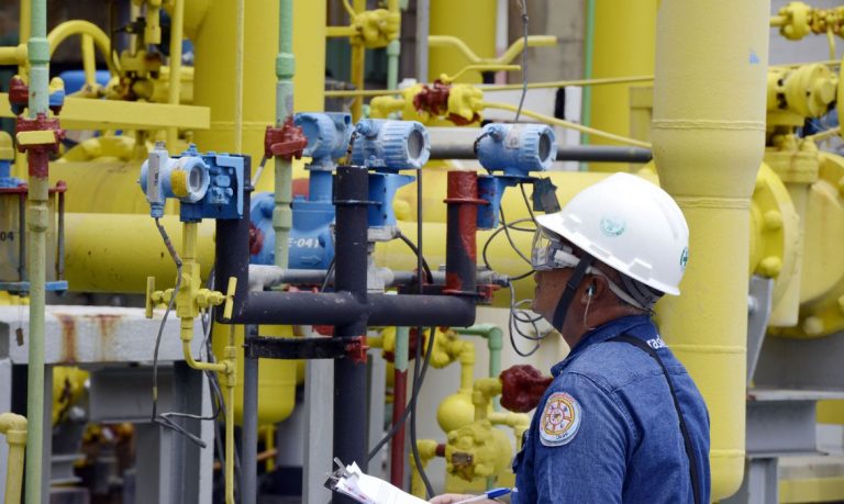 IBGE: indústria tem queda em oito dos 15 locais pesquisados