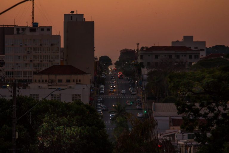 Fim de semana prolongado altera funcionamento das repartições públicas
