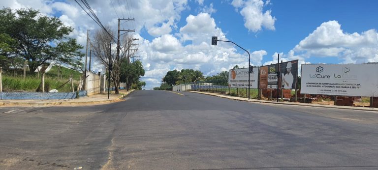 Cruzamento da Rio Branco com a Tetsushi Haga ganhará novo semáforo