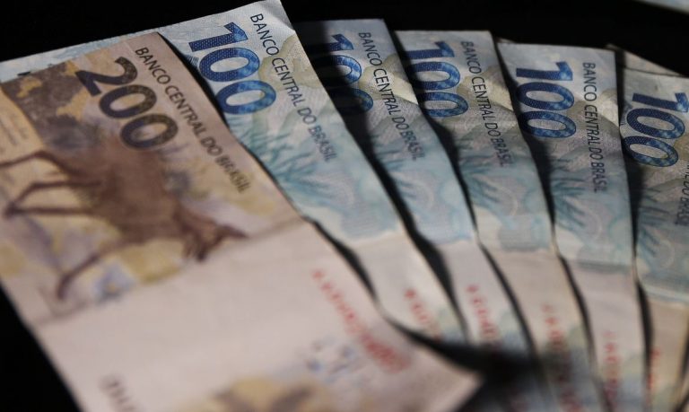 Monitor do PIB aponta crescimento de 4,7% em 2021, diz FGV