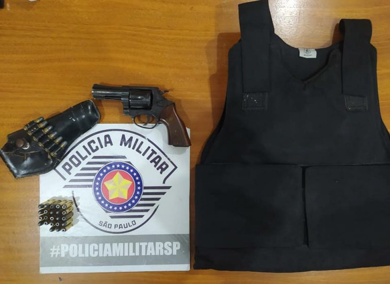 Vereador da Bahia é preso por porte ilegal de arma de fogo em Salmourão