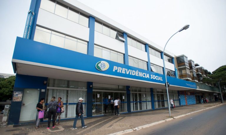 Câmara aprova PL que regula pagamento de peritos em causas contra INSS