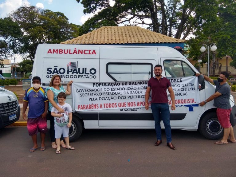 Prefeitura recebe dois veículos para saúde de Salmourão