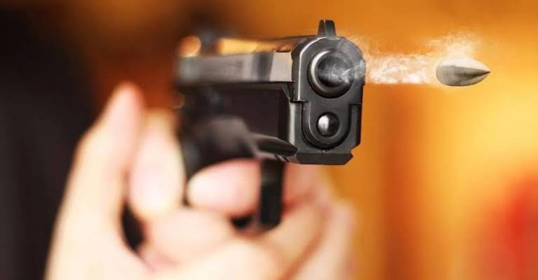 Homem leva três tiros em Parapuã
