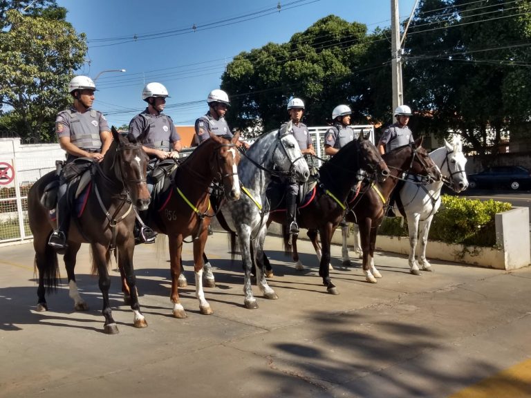 Cavalaria do BAEP de Prudente apoia policiamento em Adamantina hoje