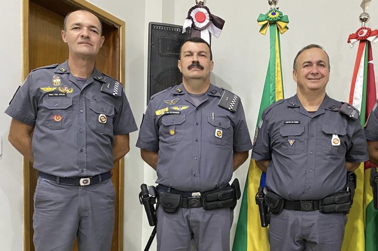 Policiais militares da região são homenageados