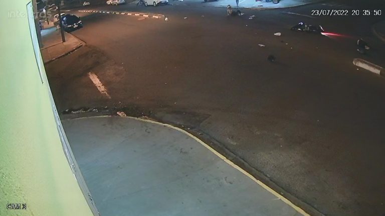 Em suposto ‘racha’, motorista mata ciclista e deixa outras duas pessoas feridas