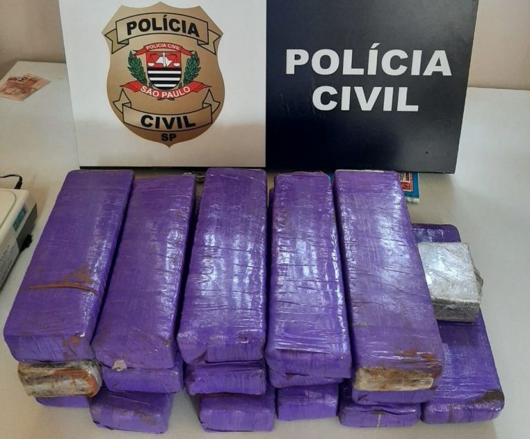 Polícia Civil acha 12kg de maconha em mochila abandonada na região