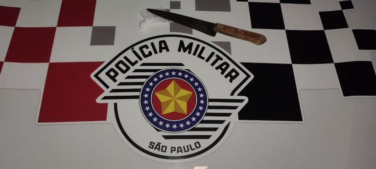 Homem é preso após agredir namorada