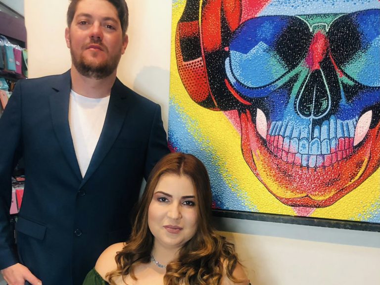 Loro Acessórios completa um ano de sucesso com promoções especiais
