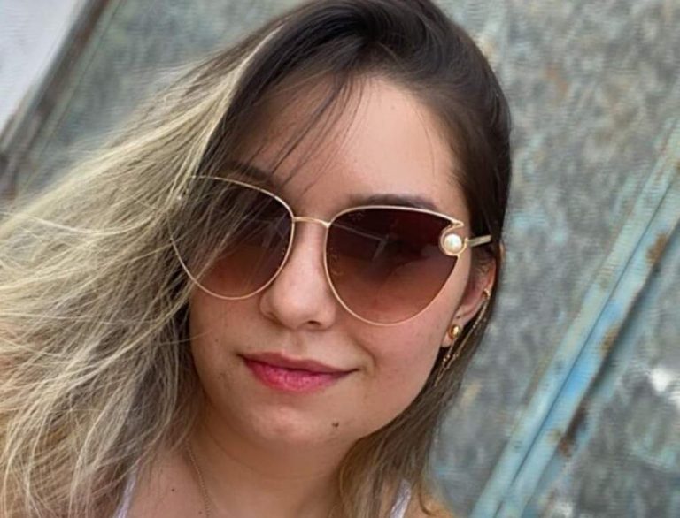 Após matar a ex, homem bate o carro e vai preso