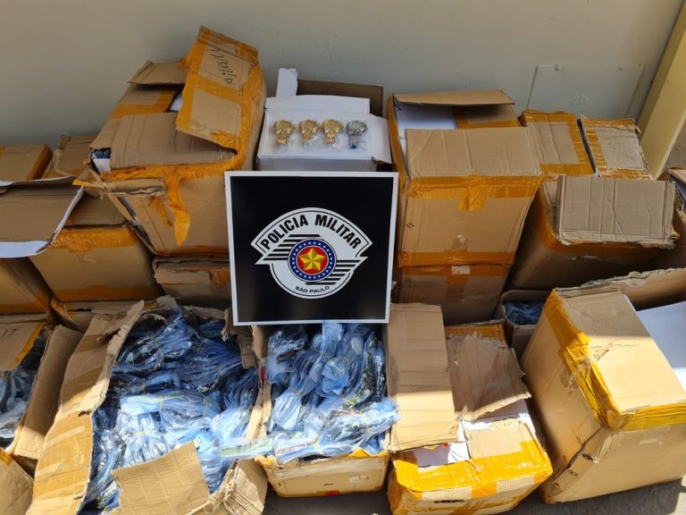 Polícia Militar apreende quase 7 mil relógios na região