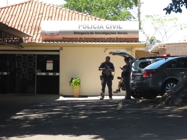 Homem é preso após esfaquear conhecido