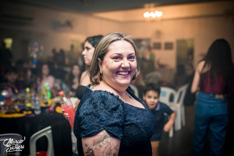 Livro da adamantinense Vanessa Batista concorre ao concurso Kindle de literatura