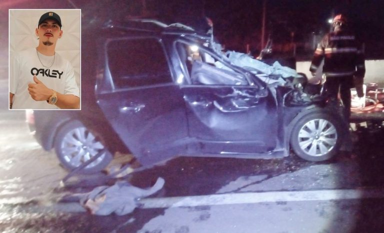 Jovem de 22 anos morre após bater carro na traseira de carreta na SP-294
