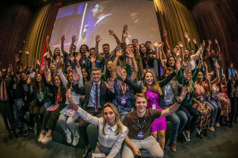 Programa de estágio-visita do Crea-SP faz sucesso entre universitários