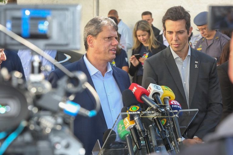 SP vai contratar psicólogos e segurança privada para escolas estaduais