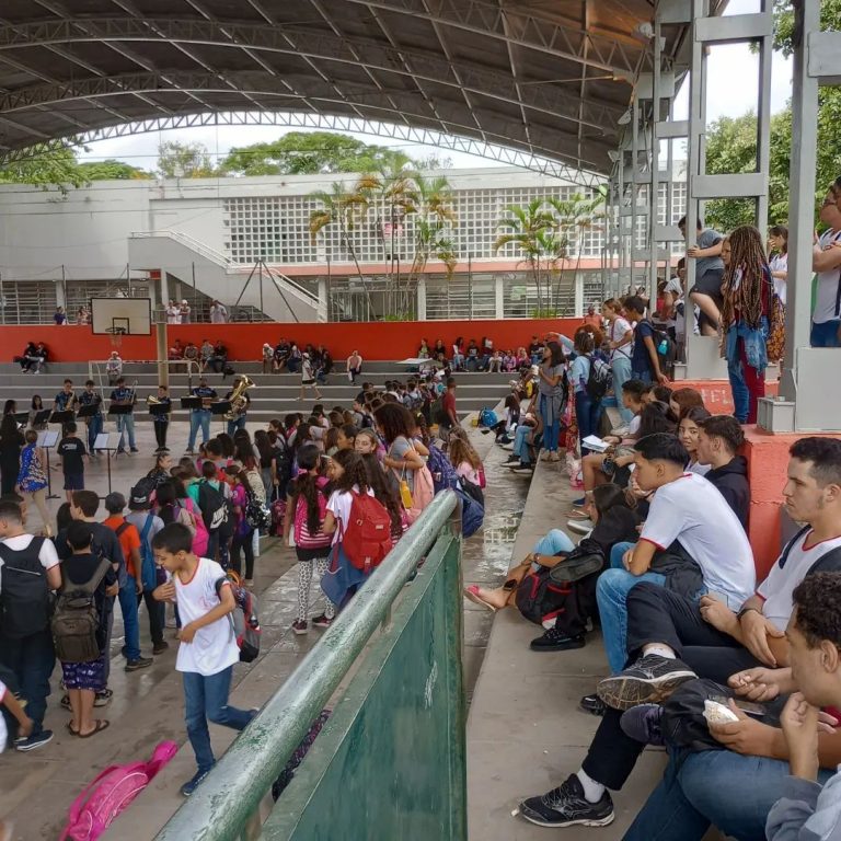 Caravana Cultural leva arte e cultura ao PAI Nosso Lar