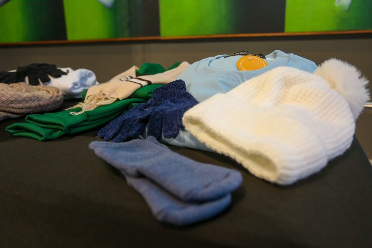 Continua a arrecadação da Campanha do Agasalho em Adamantina