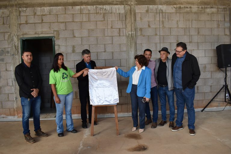 Prefeitura de Adamantina inaugura barracão da coleta seletiva