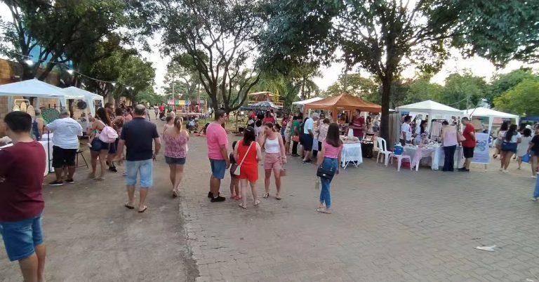 Com muito rock, Feira Camaleão ocorre neste sábado