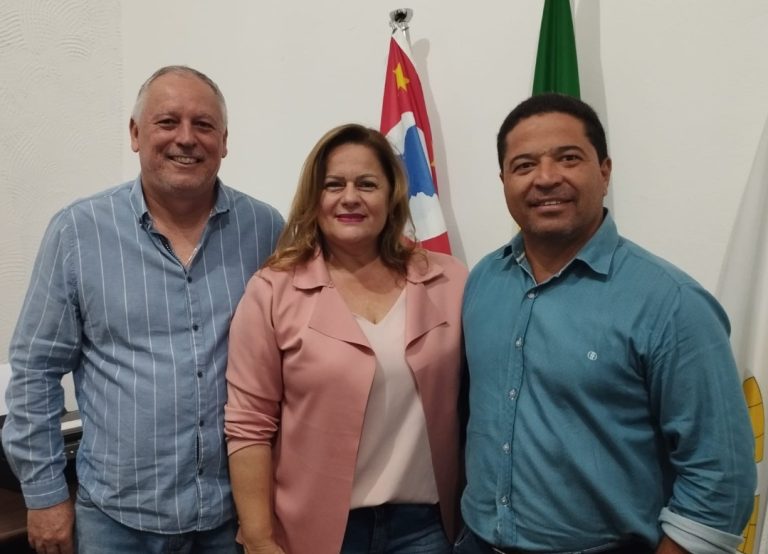 Salmourão conta com apoio de Lucélia para viabilizar pavimentação de vicinal